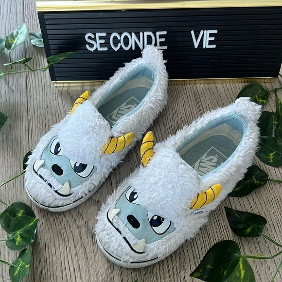 Kids size 8 Yeti Vans - Picture 1 of 4